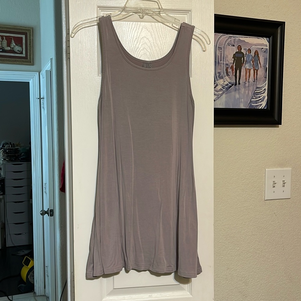 Grey long flowy tank top